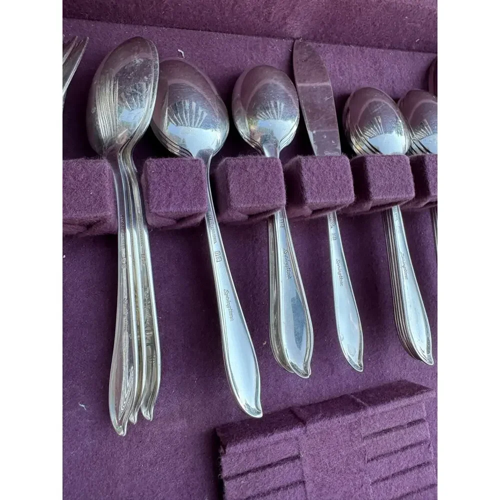 1847 Rogers Bros Springtime Silverplate Flatware Set 52 Pc with Box